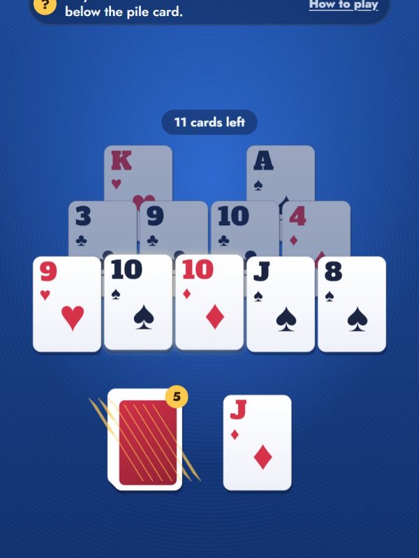 Card Peaks gameplay